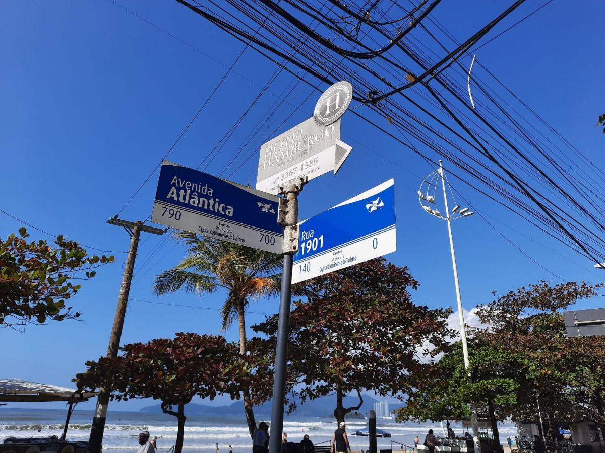 Apto Quadra Mar 1sui 2qua A 50m Da - Somente Familiares Apartamento